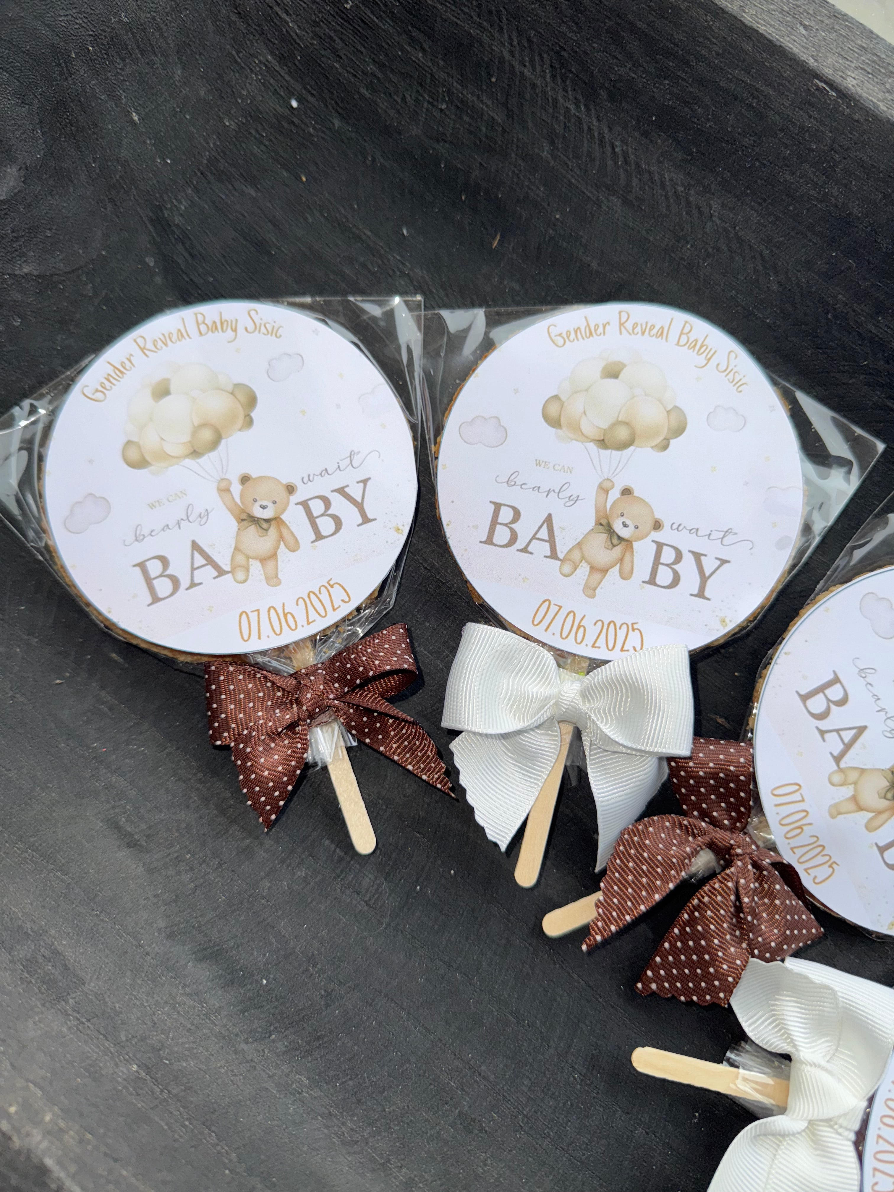 Bloom caramel bow