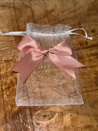 Bloom bow Signature