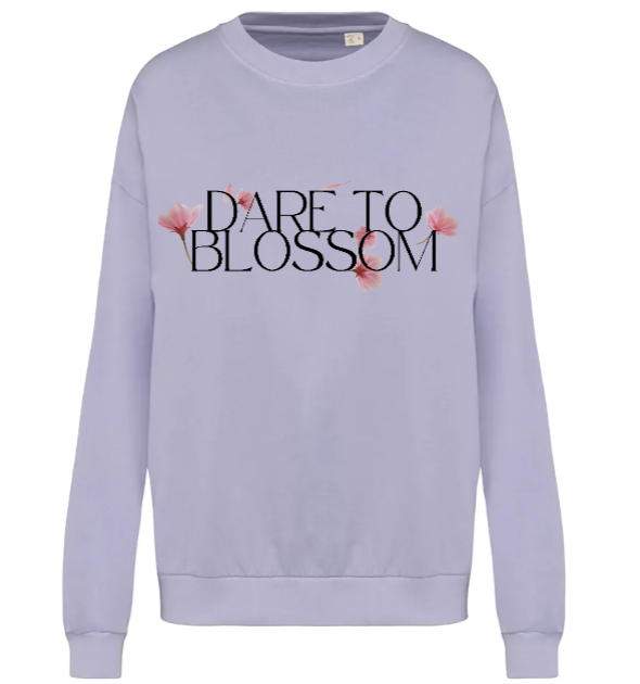 Dare to blossom sweater