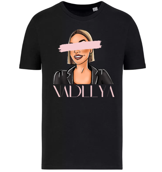 Nadelya don't judge t-shirt zwart